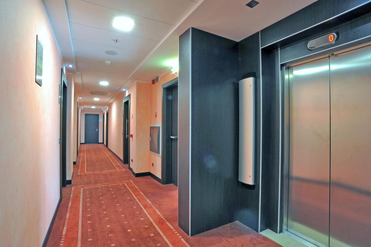Hotel Arthur Solignano Nuovo Екстер'єр фото