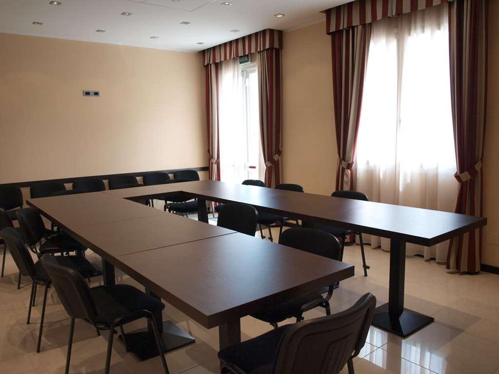 Hotel Arthur Solignano Nuovo Зручності фото
